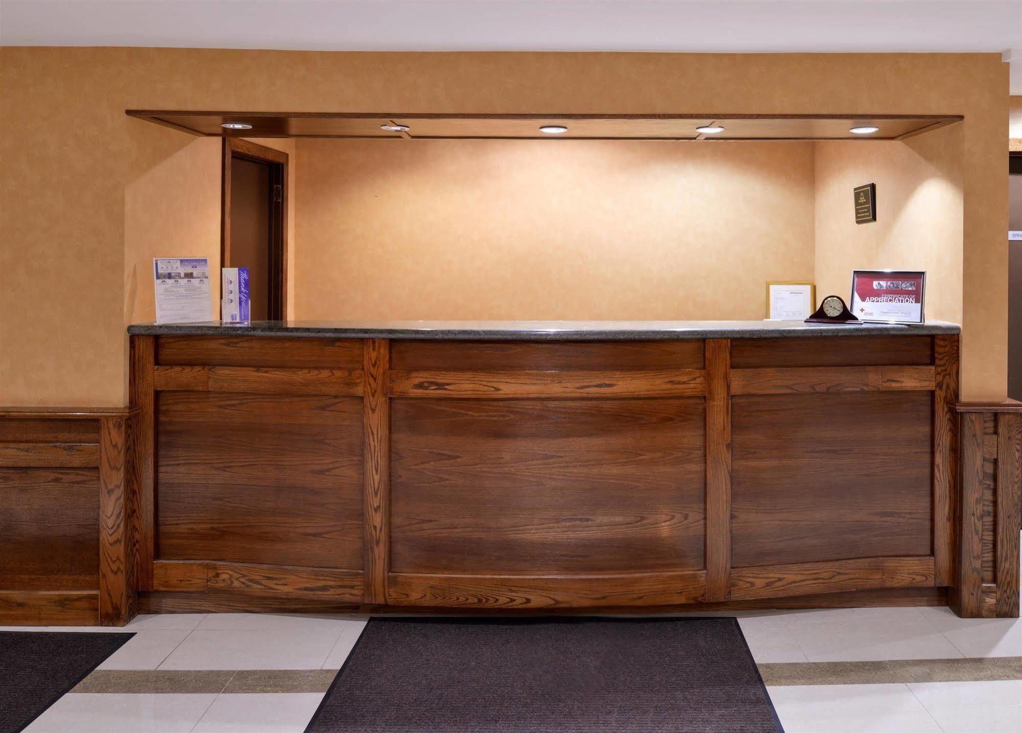 Motel 6-Trenton, On מראה חיצוני תמונה